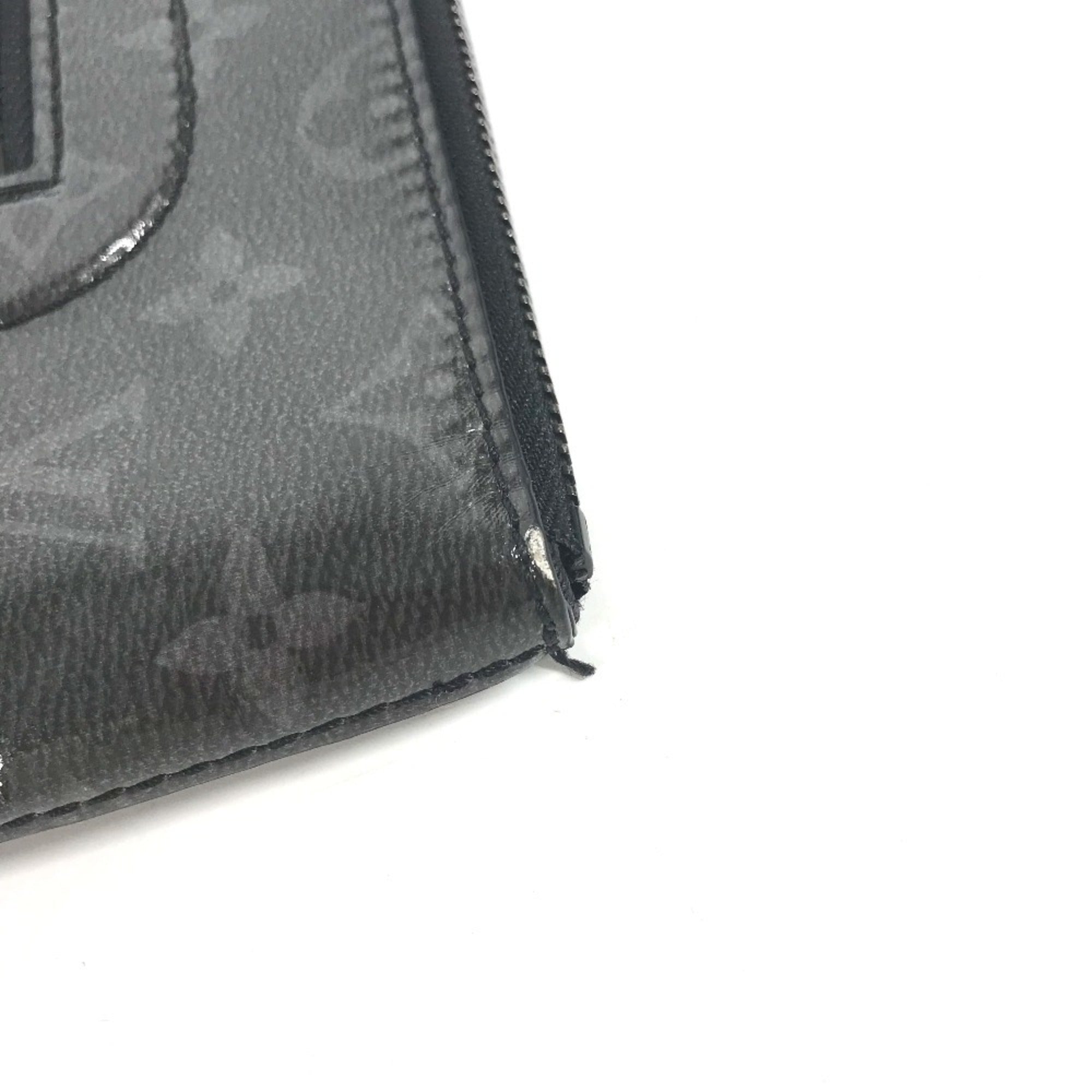 Louis Vuitton Black Vinyl Leather Clutch Bag Pochette Pouch (Pre-Owned)