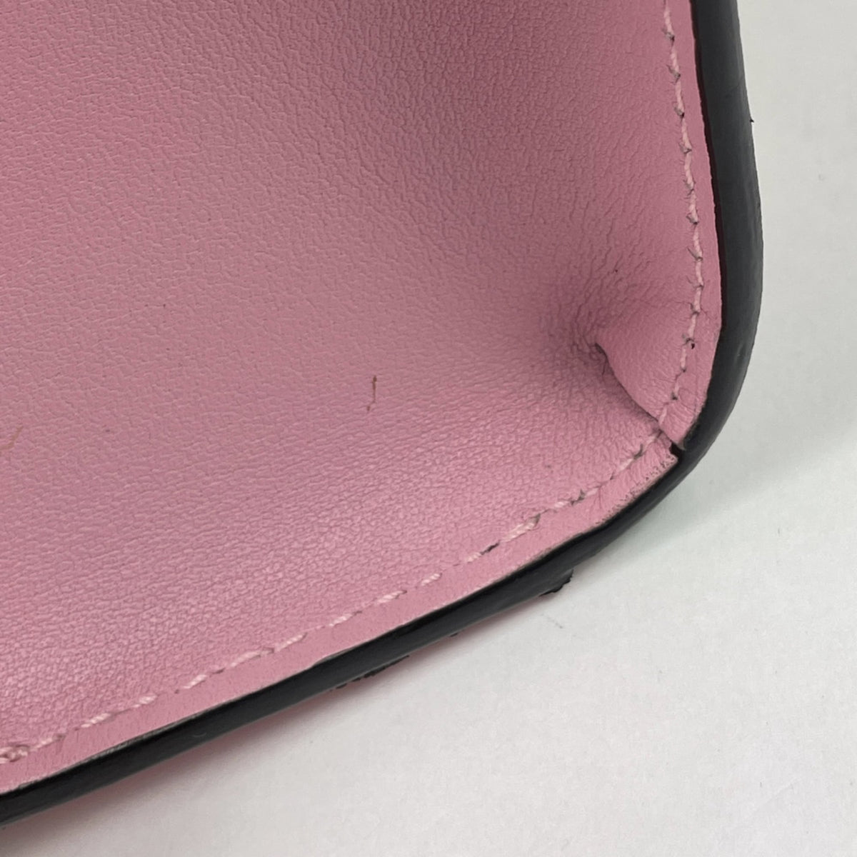Gucci Beige Multi-Color Pink Coated Canvas Leather Shoulder Bag (Pre-Owned)
