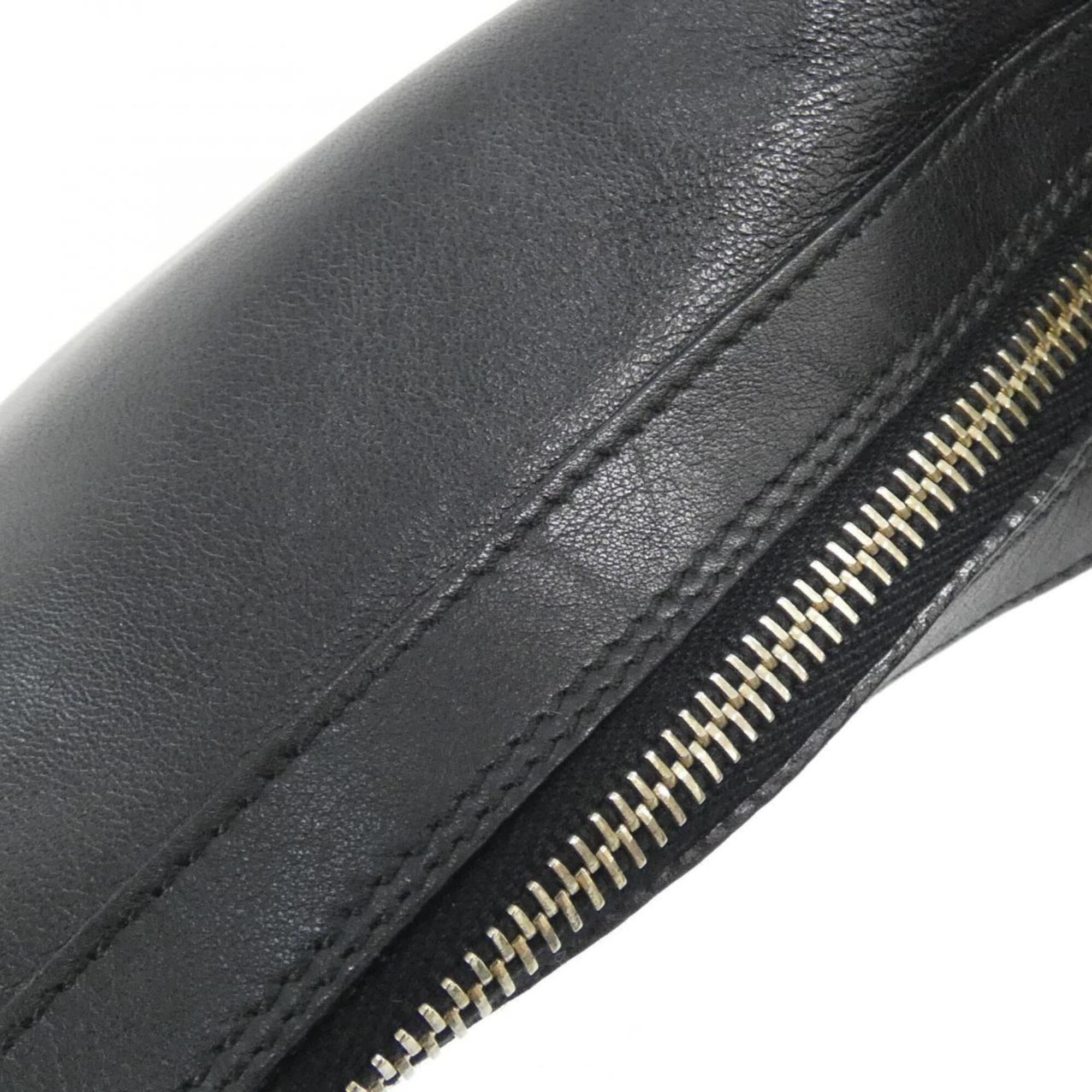 Gucci Black White Leather Shoulder Bag (Pre-Owned)