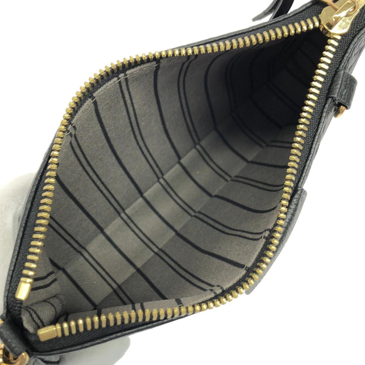 Louis Vuitton Black Leather Handbag Pouch (Pre-Owned)