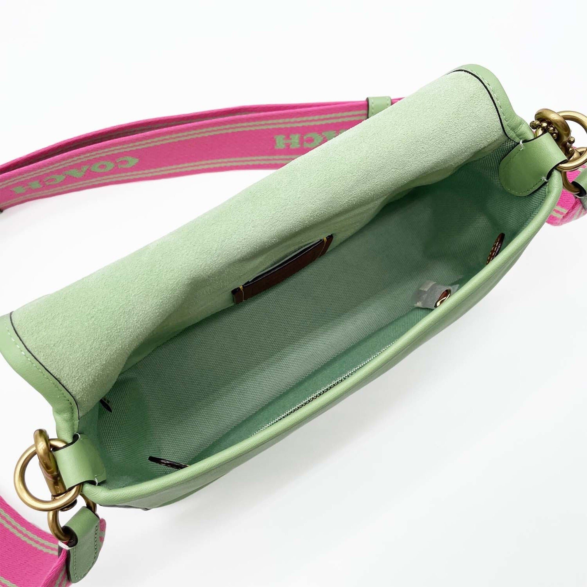 Coach Green Leather Shoulder Bag (Pre-Owned)