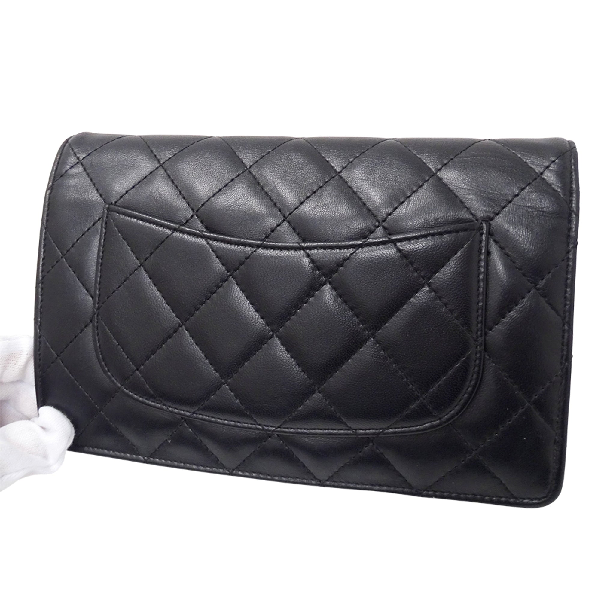 Chanel Black Leather Long Wallet (Bi-Fold) (Pre-Owned)