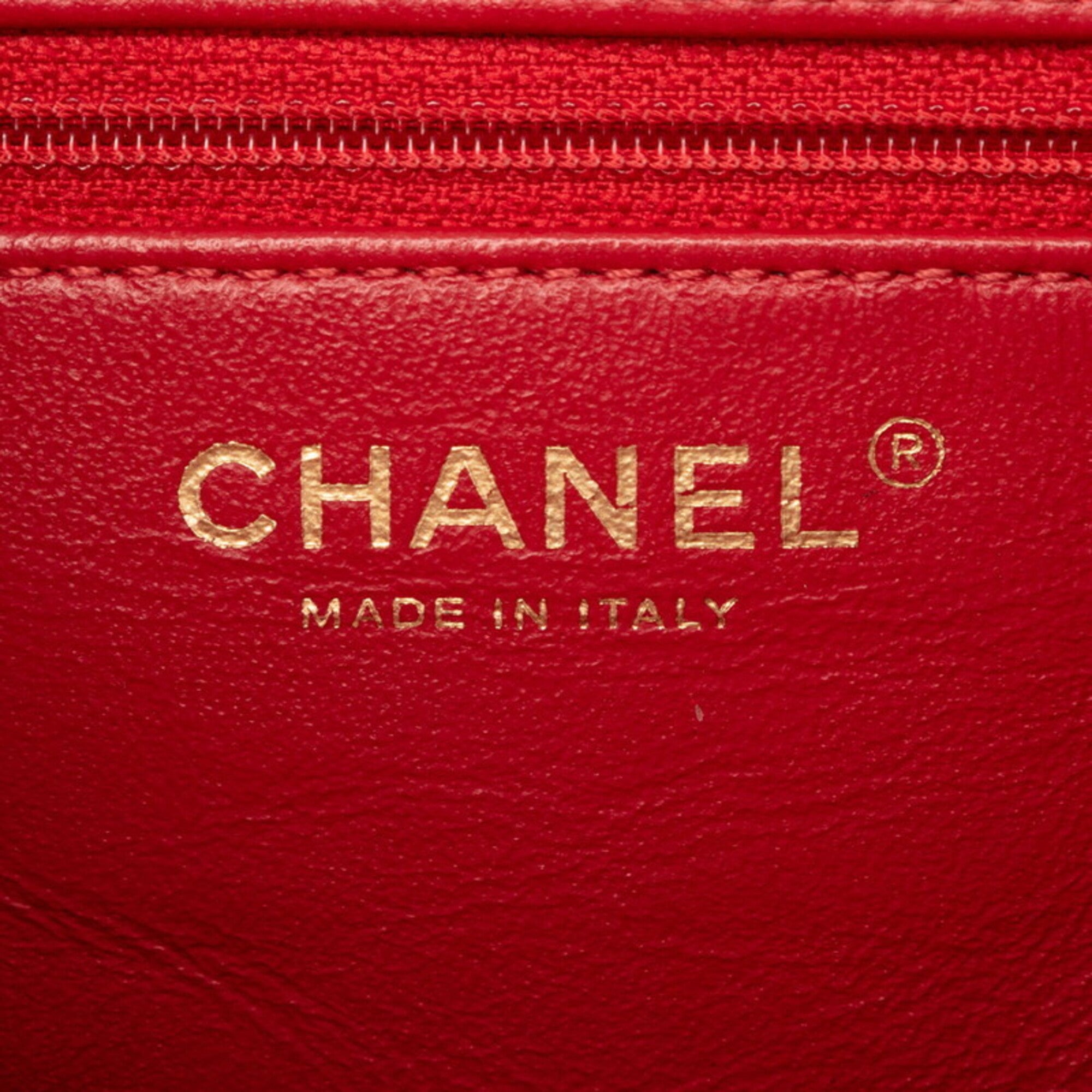 Chanel Red Color Grained Calfskin Backpack (Pre-Owned)