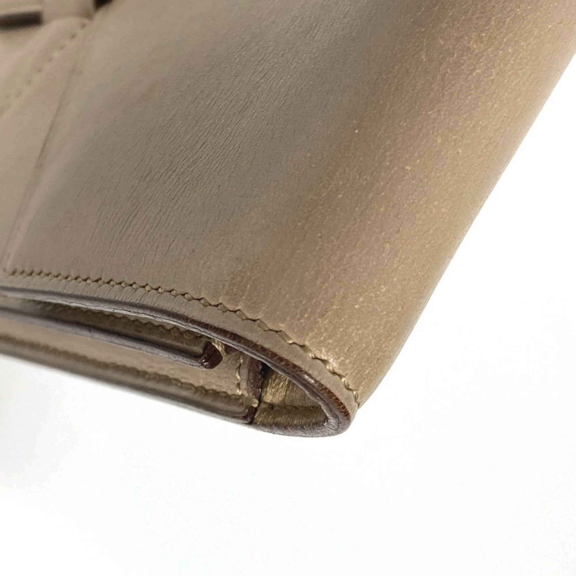 Hermes Beige Leather Clutch Bag (Pre-Owned)