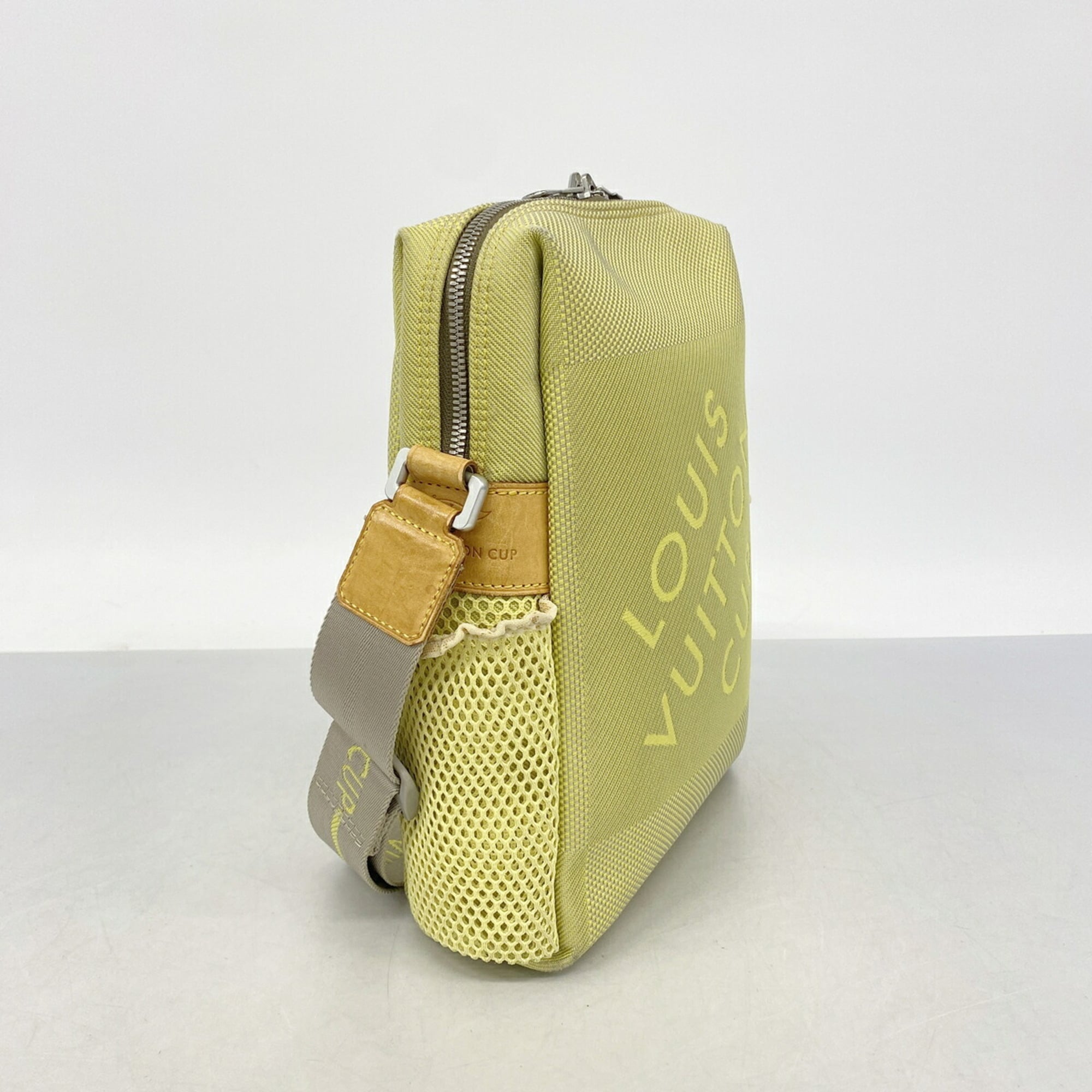 Louis Vuitton Yellow Shoulder Bag (Pre-Owned)