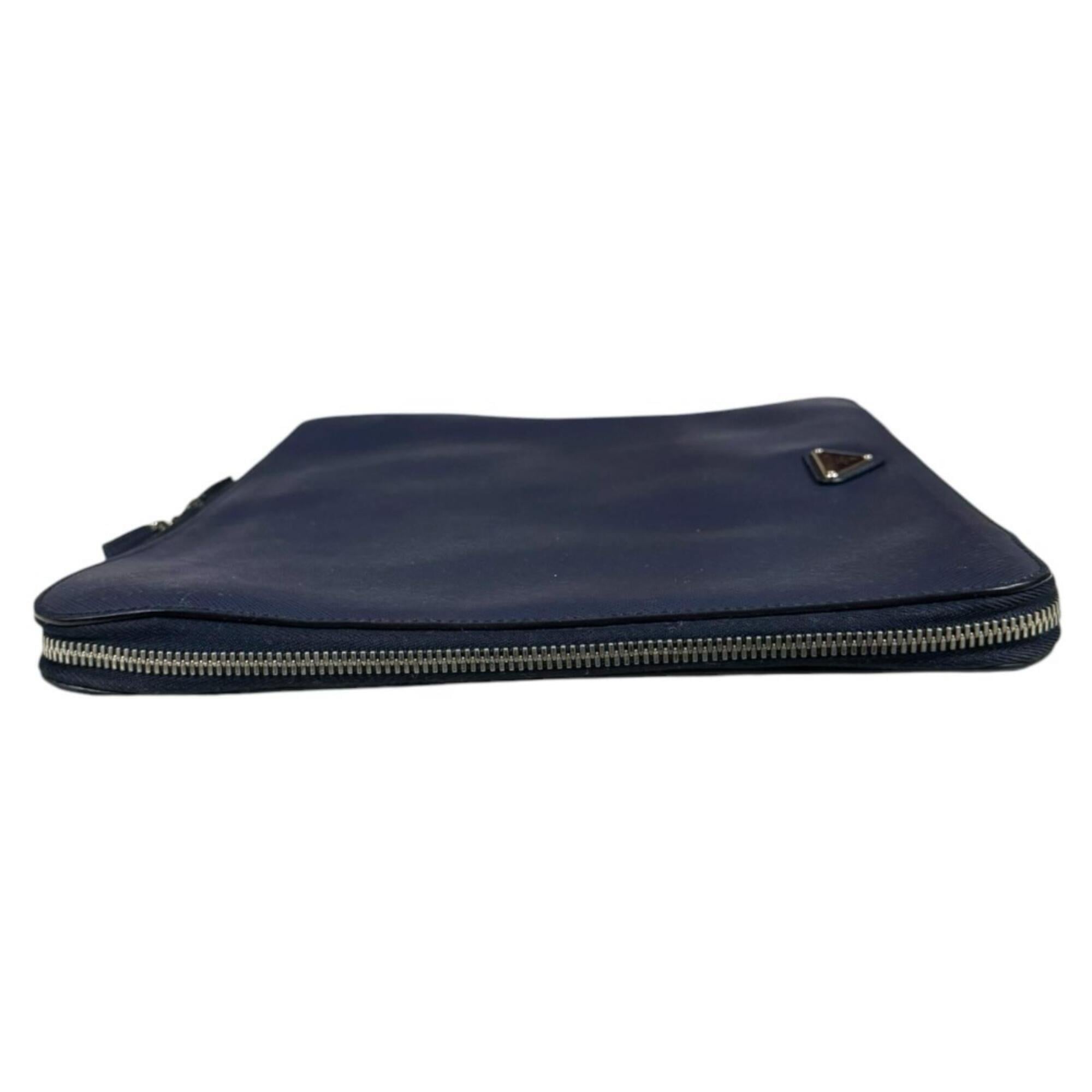Prada Navy Leather Clutch Bag (Pre-Owned)