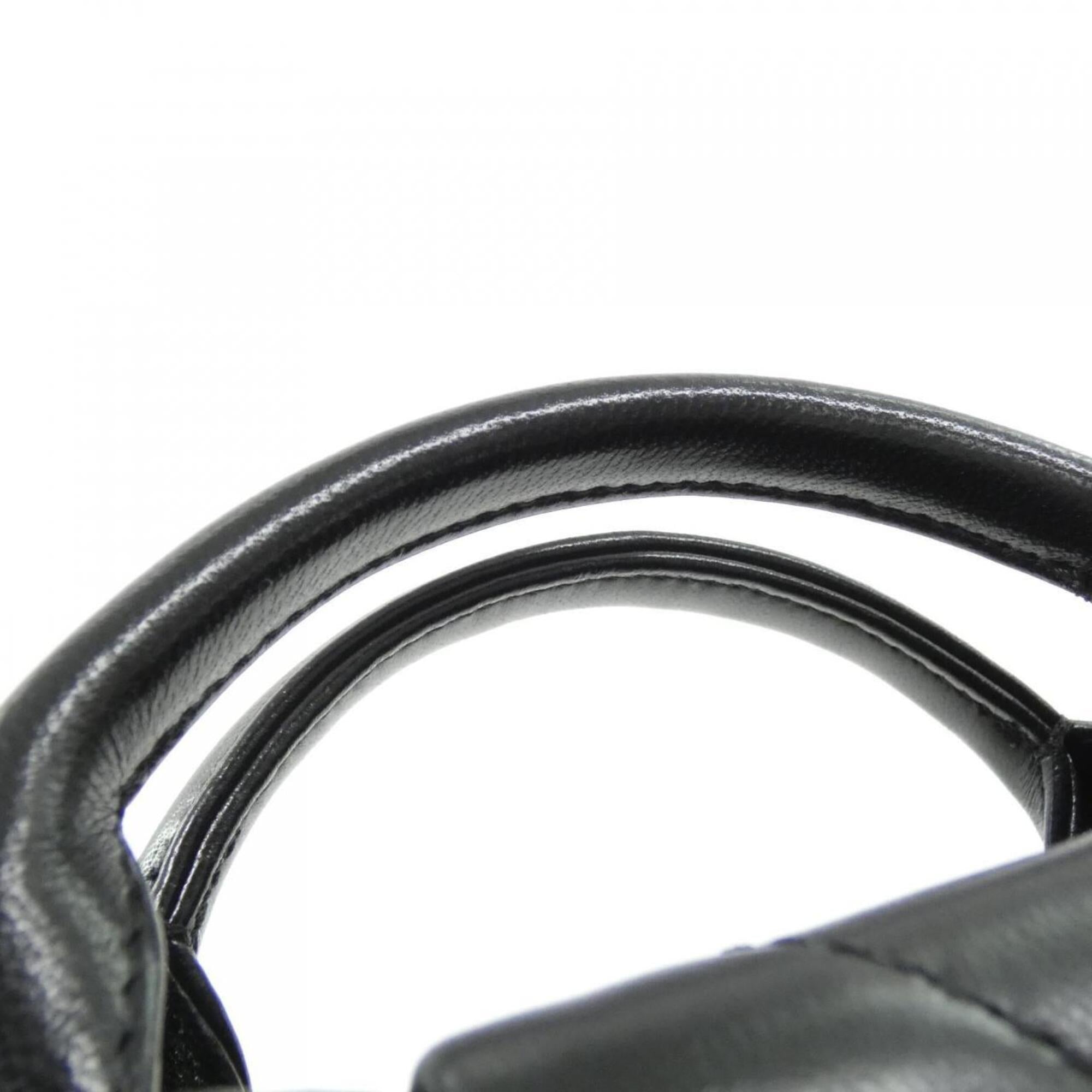 Chanel Black Leather Handbag (Pre-Owned)
