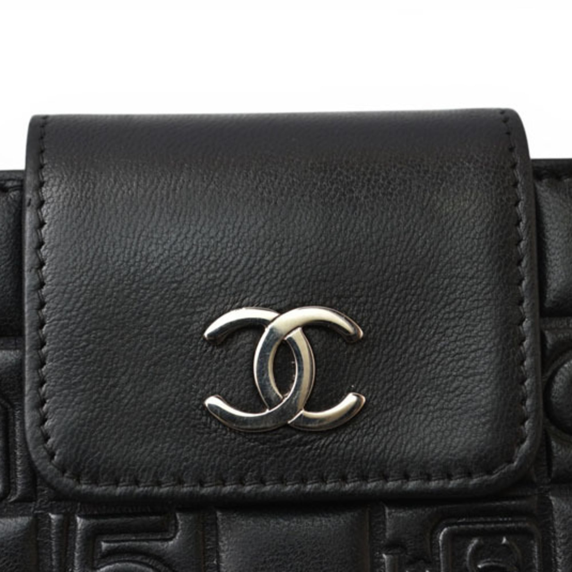Chanel Black Leather Long Wallet (Bi-Fold) (Pre-Owned)