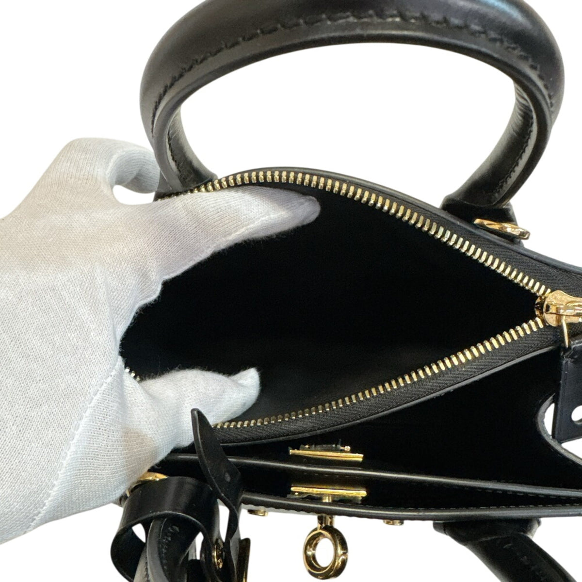 Louis Vuitton Black Leather Handbag Shoulder Bag (Pre-Owned)