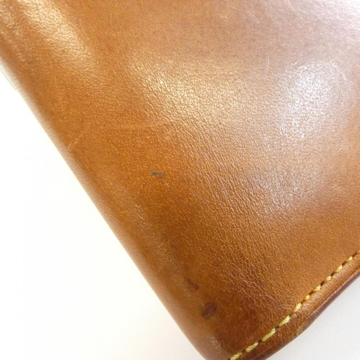 Louis Vuitton Caramel Leather Phone Wallet (Pre-Owned)