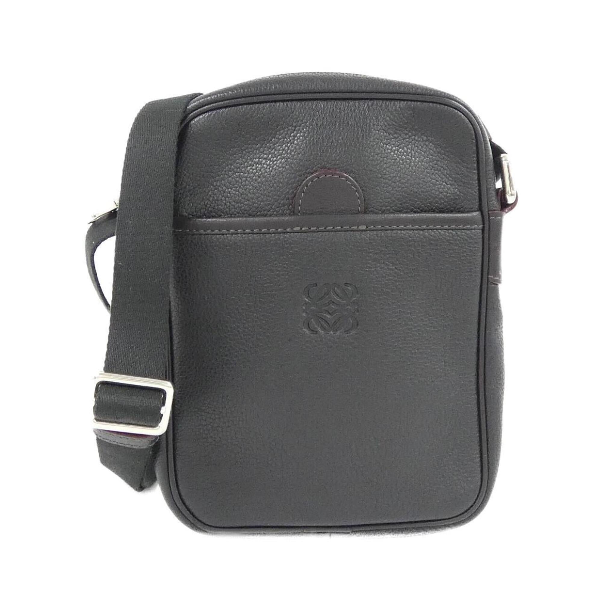Loewe Black Leather Shoulder Bag (Pre-Owned)
