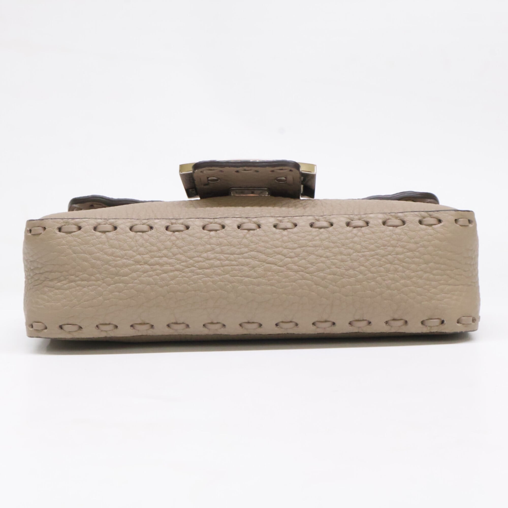 Fendi Silver Leather Handbag Shoulder Bag (Pre-Owned)