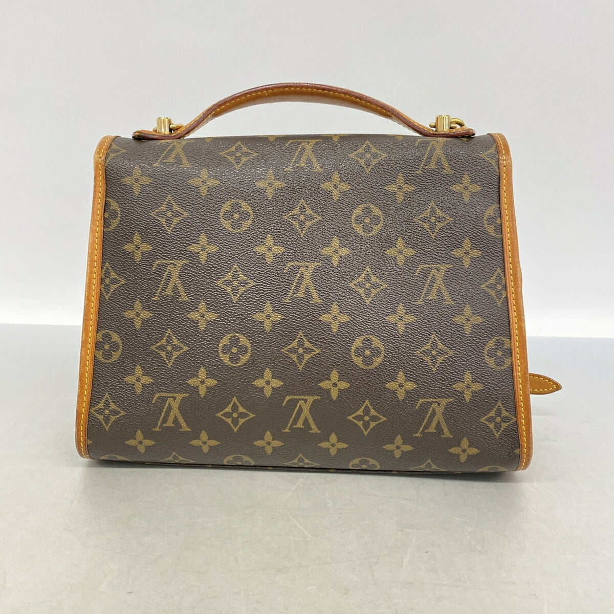 Louis Vuitton Brown Handbag (Pre-Owned)