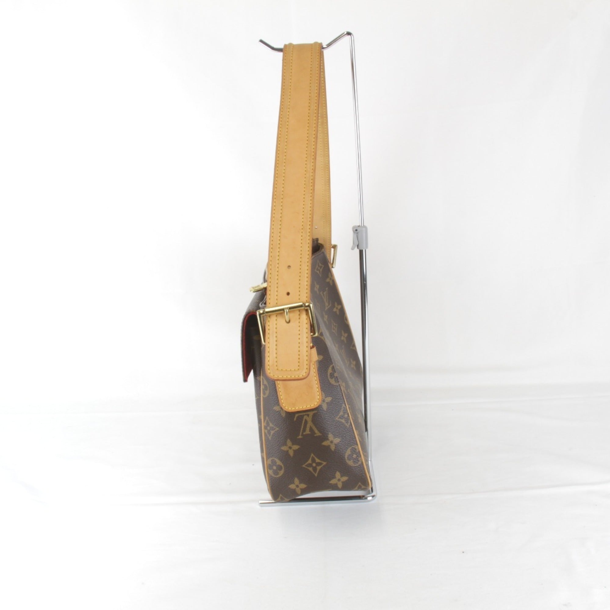 Louis Vuitton Monogram Brown Monogram Shoulder Bag (Pre-Owned)