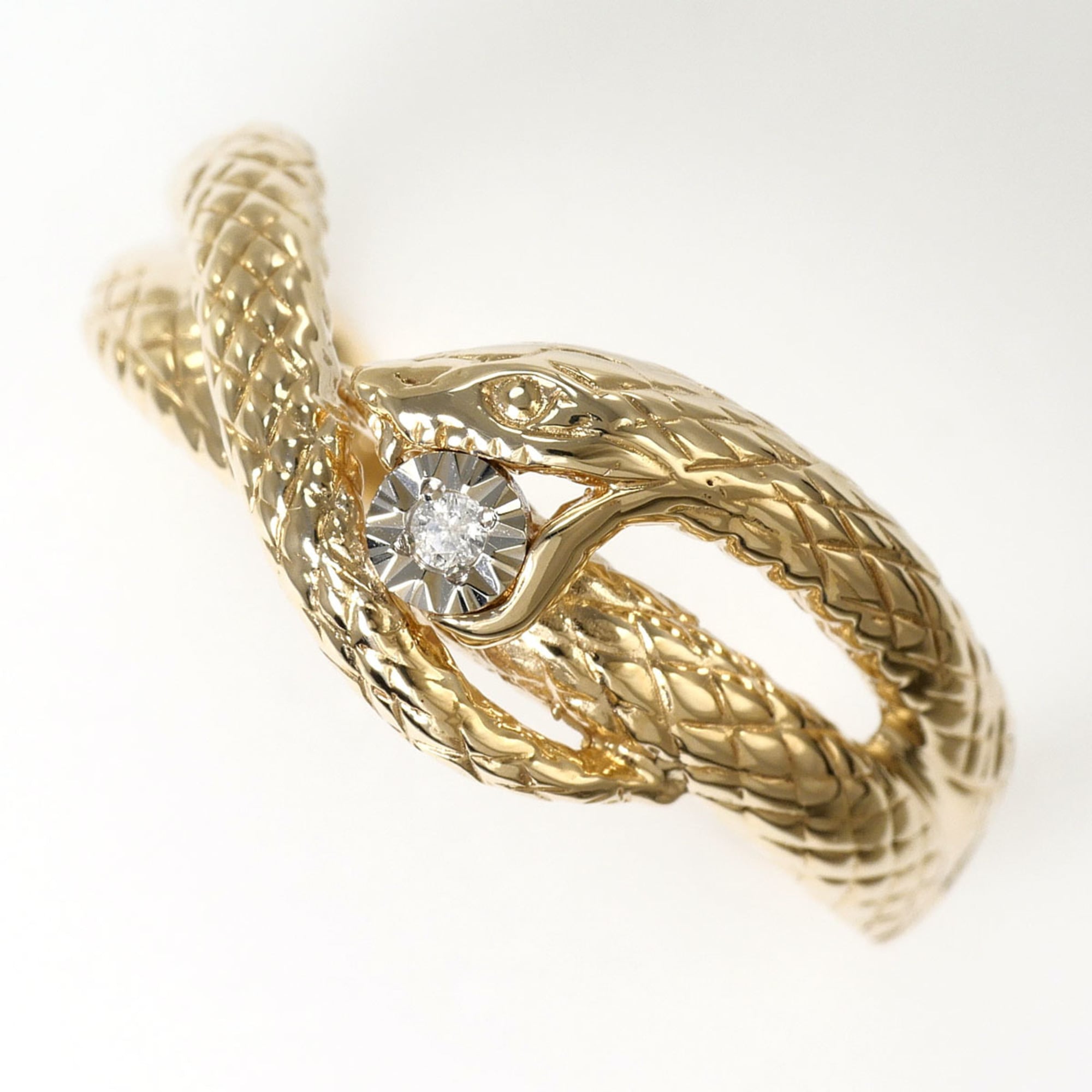Unbranded White Gold Yellow Gold White Gold (10K) Yellow Gold (10K) Band Ring (Pre-Owned)
