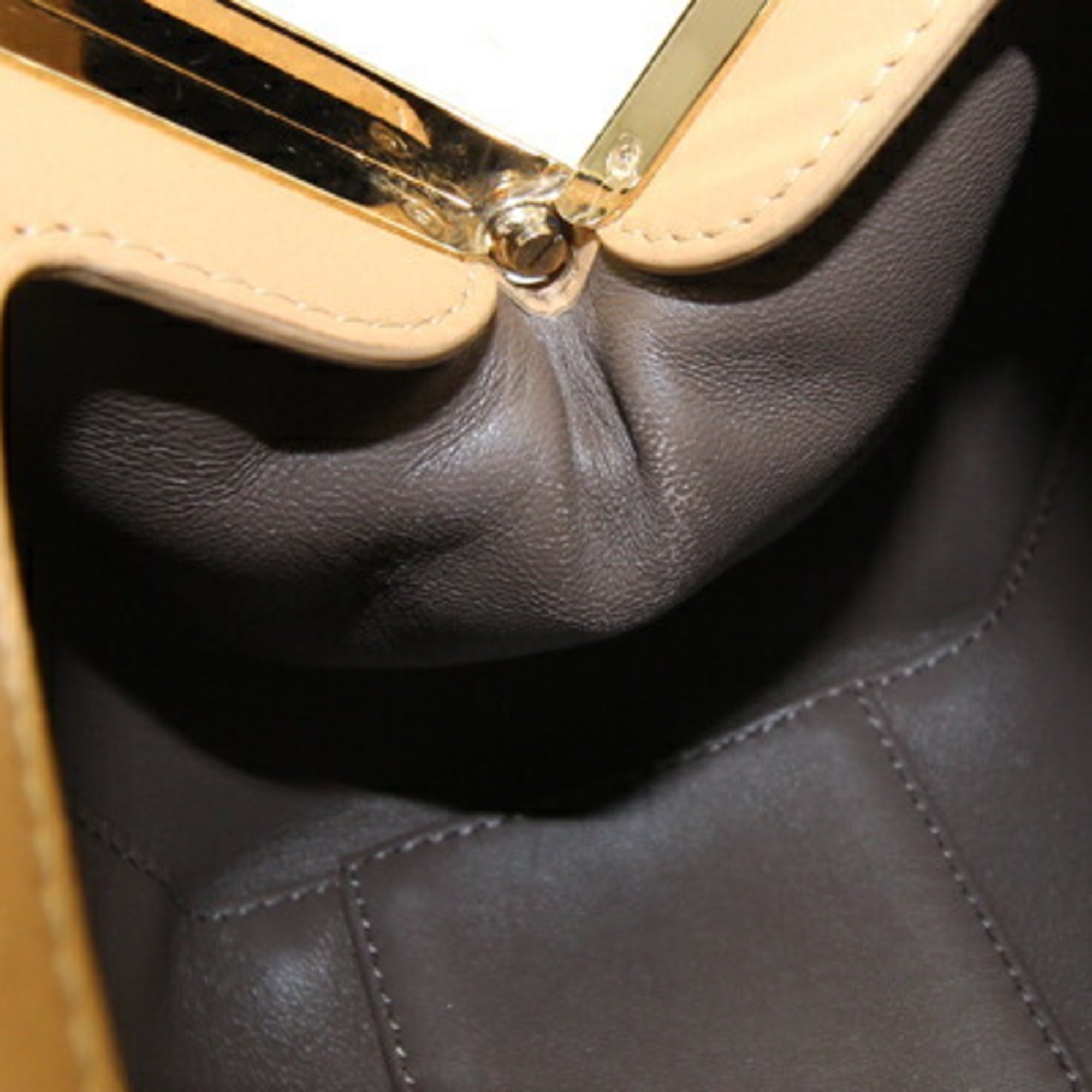 Chloé Beige Leather Handbag (Pre-Owned)