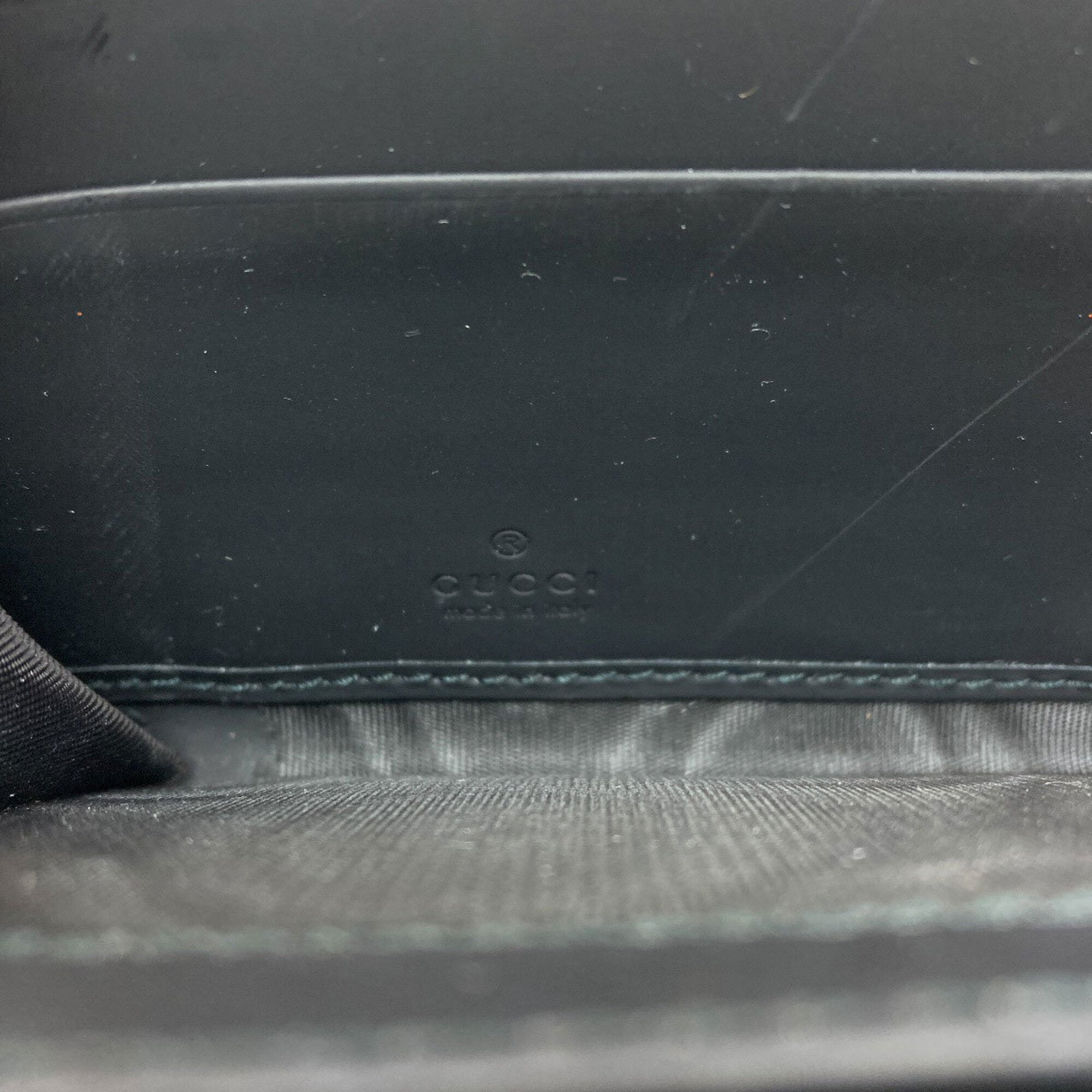 Gucci Black Rubber Long Wallet (Bi-Fold) (Pre-Owned)