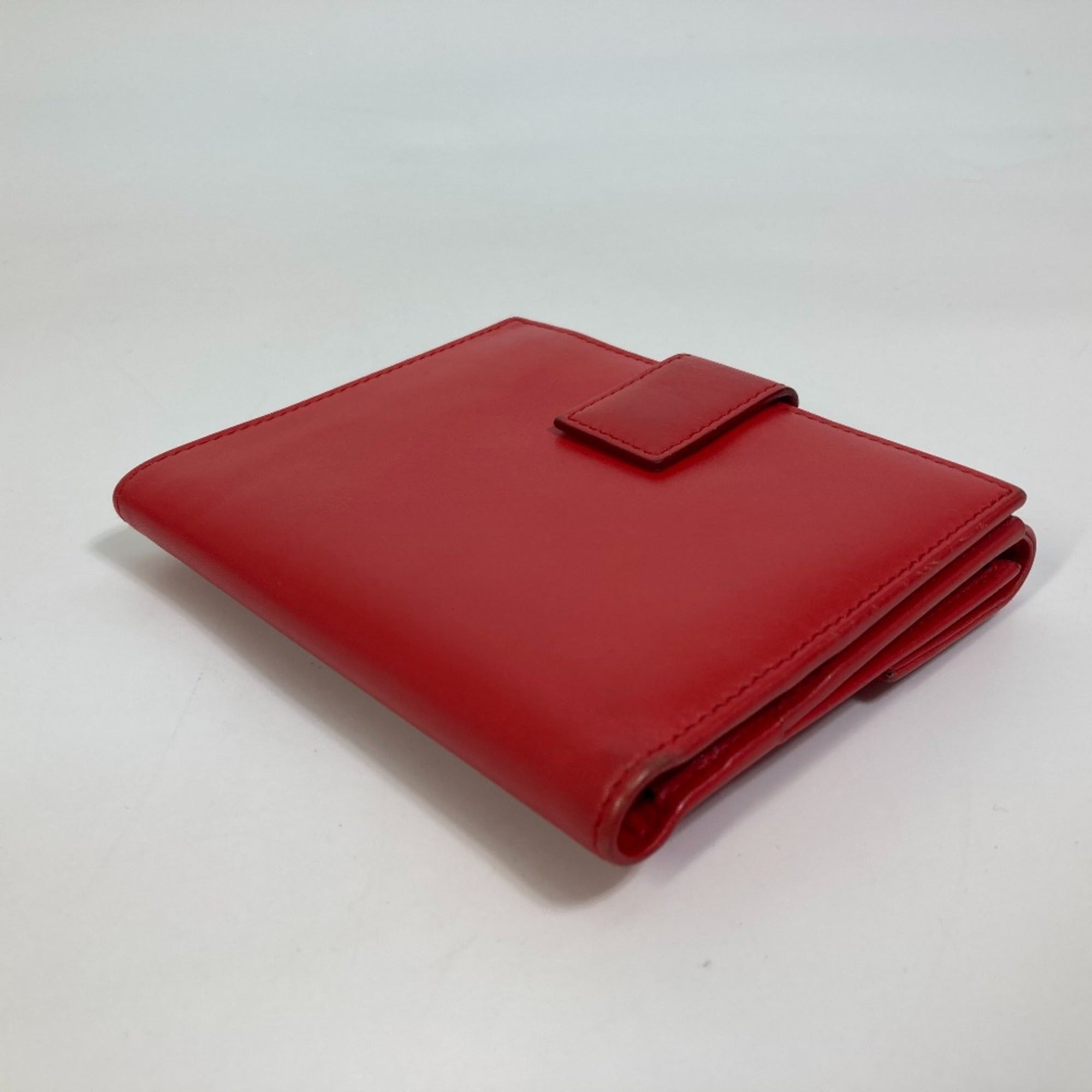 Salvatore Ferragamo Red Leather Wallet (Bi-Fold) (Pre-Owned)