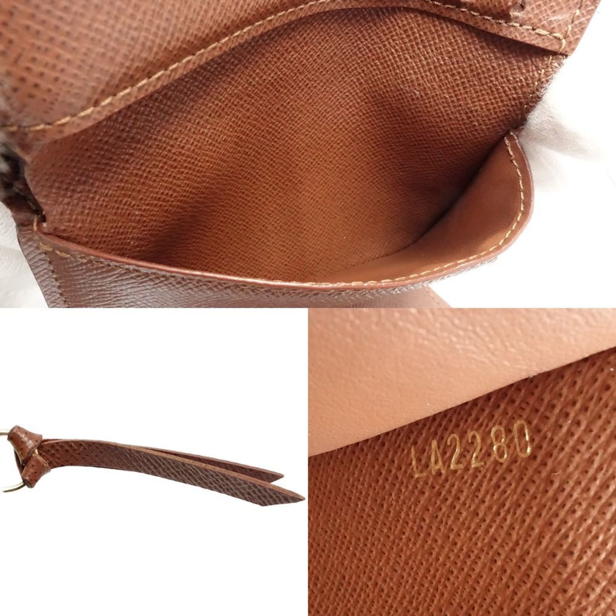 Louis Vuitton Brown Canvas Wallet (Tri-Fold) (Pre-Owned)