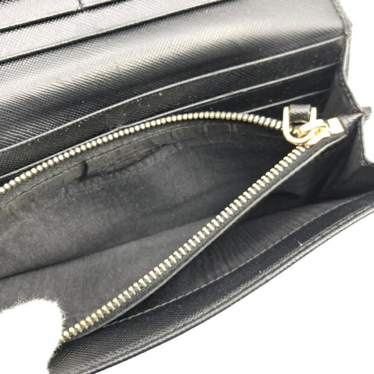 Prada Black (Pre-Owned)