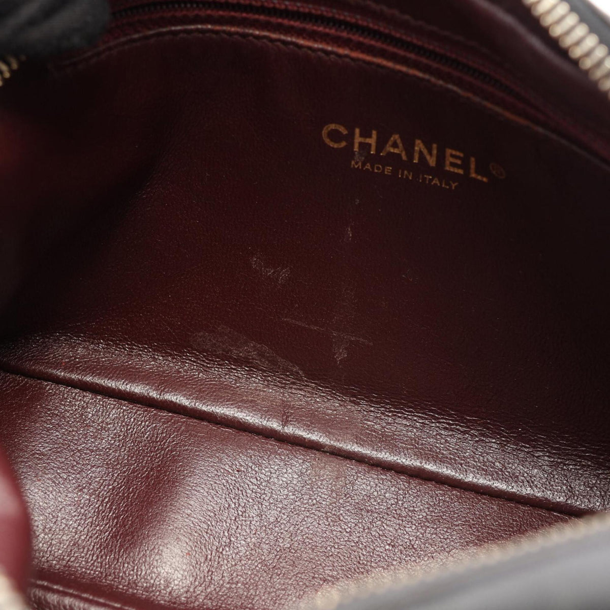 Chanel Black Leather Handbag Shoulder Bag (Pre-Owned)