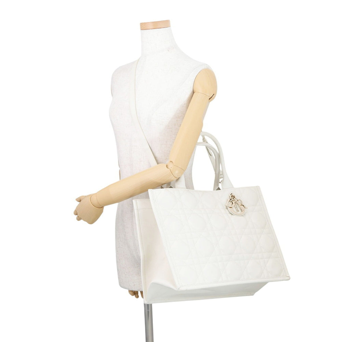Christian Dior White Leather Handbag Tote Bag (Pre-Owned)