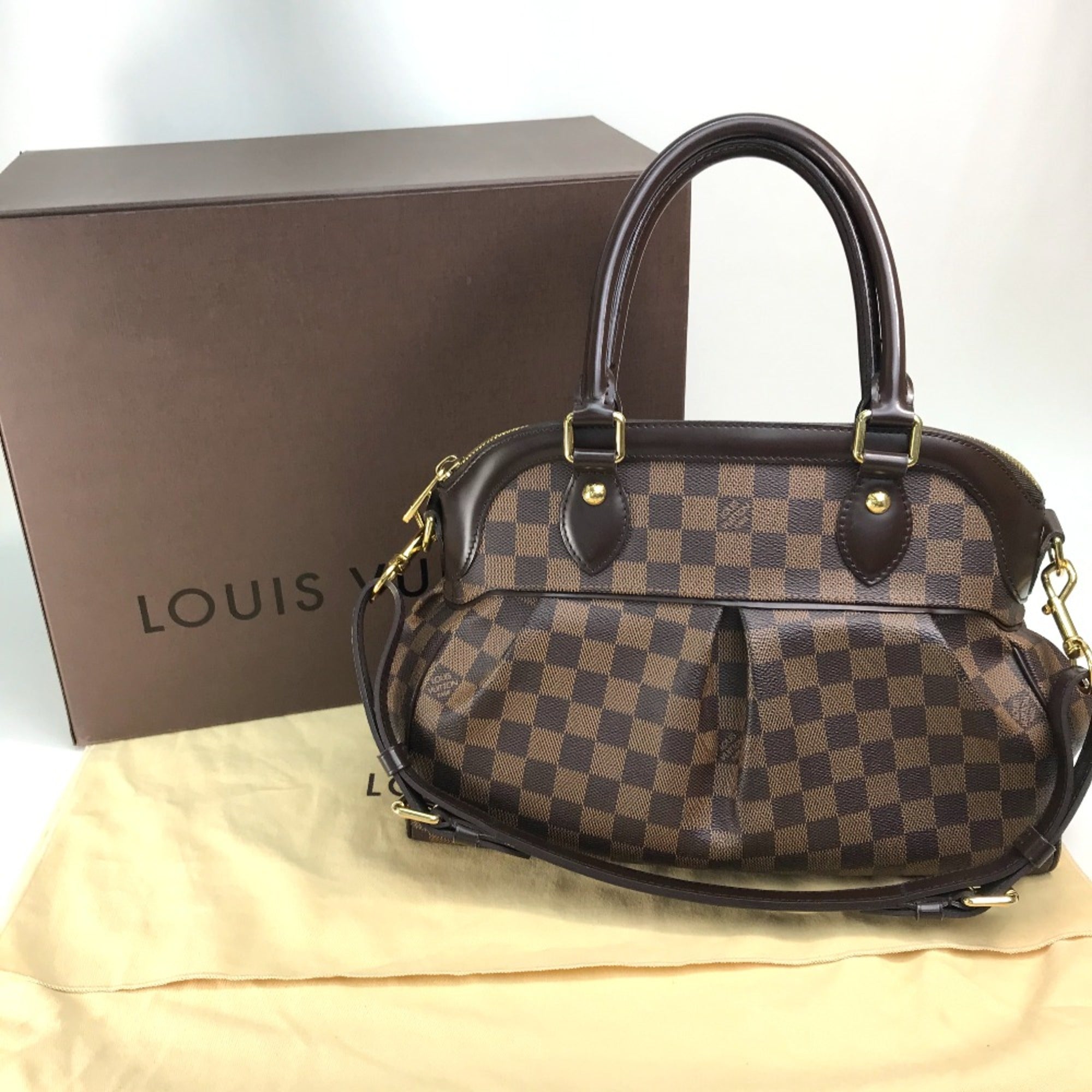 Louis Vuitton Brown Other Handbag (Pre-Owned)