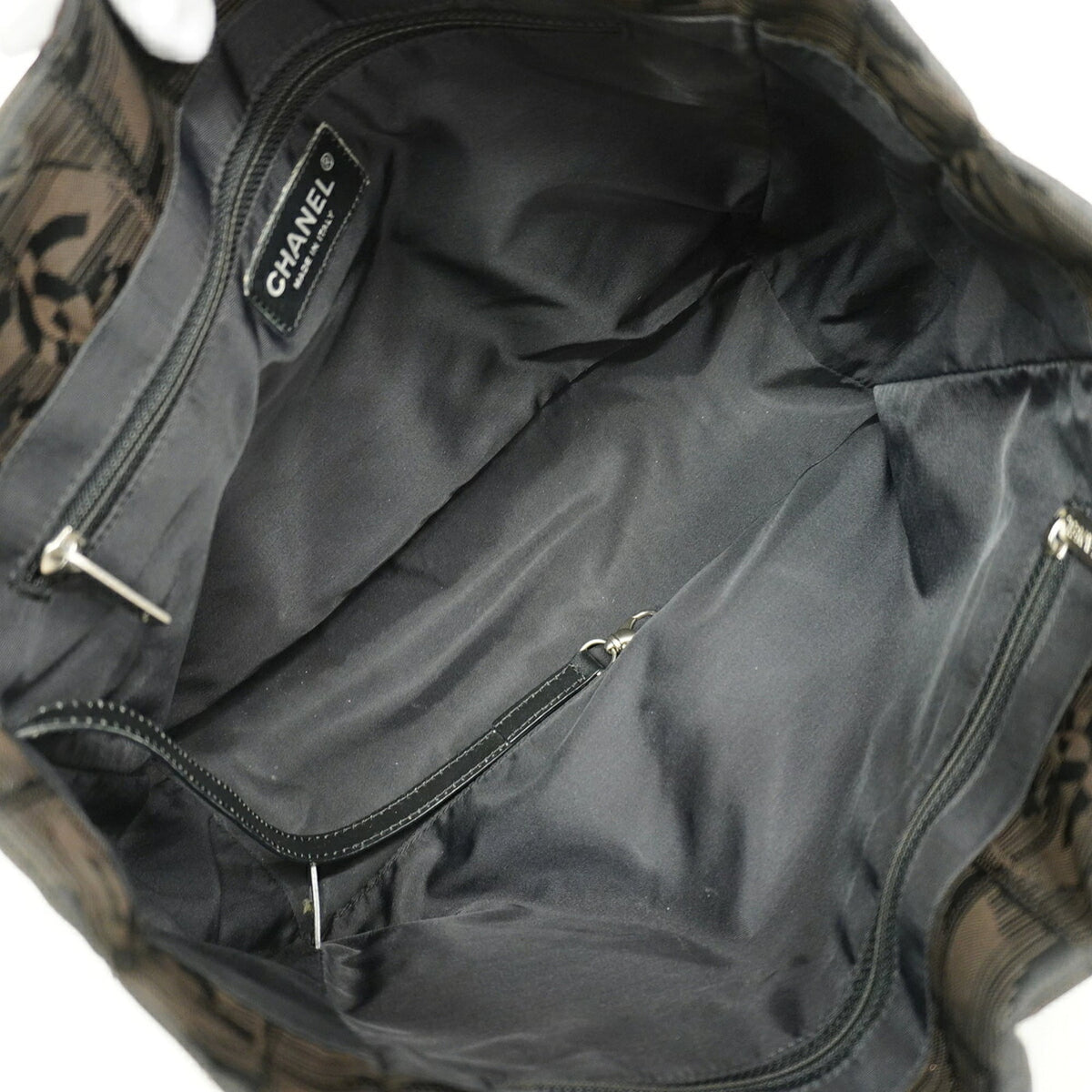 Chanel Black Brown Nylon Tote Bag (Pre-Owned)