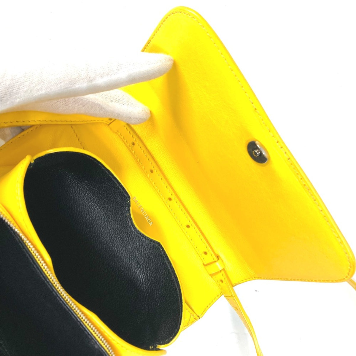 Balenciaga Yellow Leather Shoulder Bag (Pre-Owned)