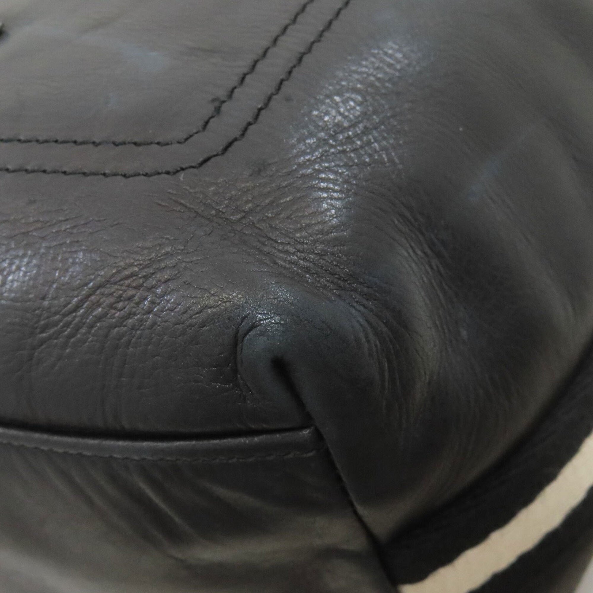 Bally Black Leather Tote Bag (Pre-Owned)