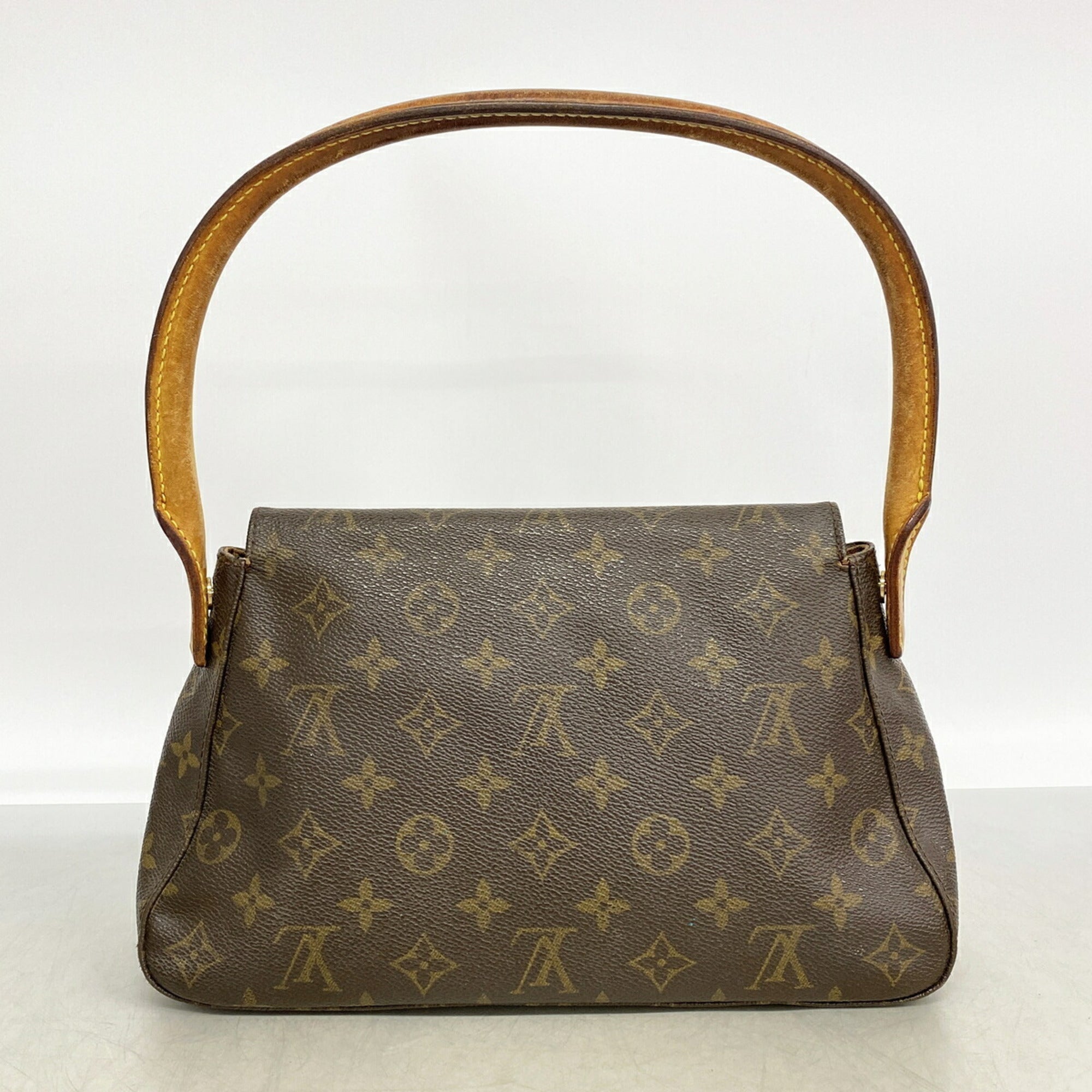 Louis Vuitton Brown Shoulder Bag (Pre-Owned)