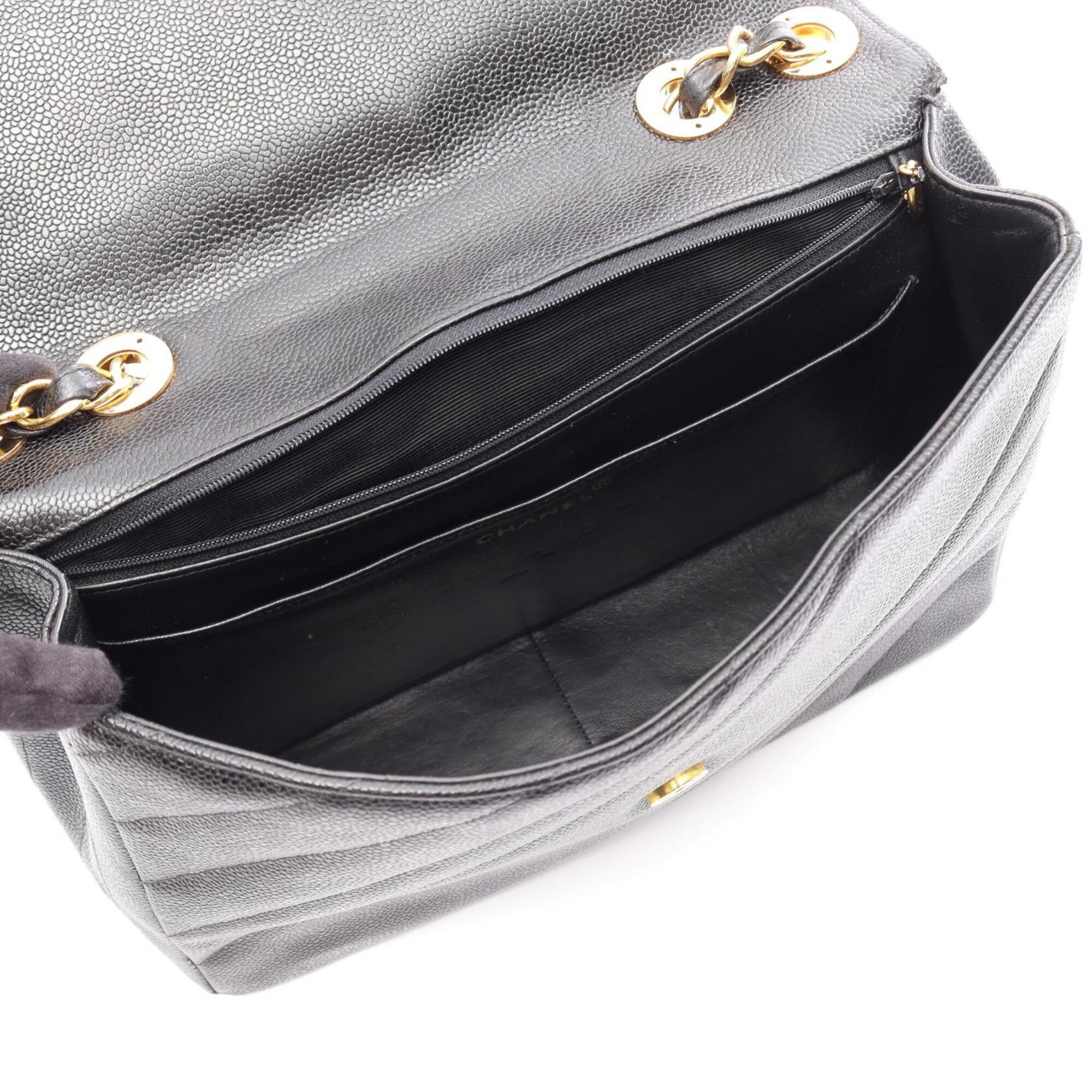 Chanel Black Grained Calfskin Handbag Shoulder Bag (Pre-Owned)
