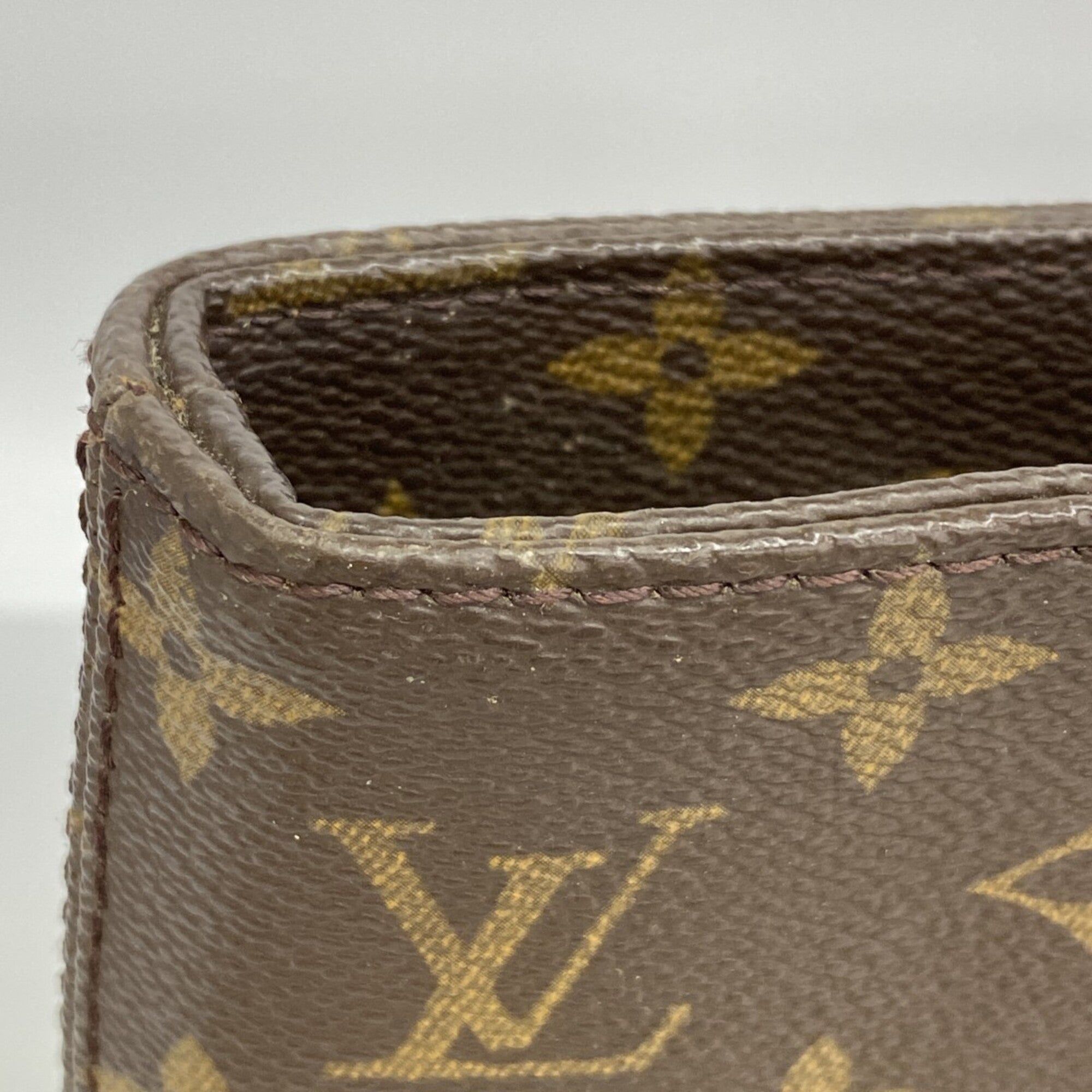 Louis Vuitton Brown Tote Bag (Pre-Owned)