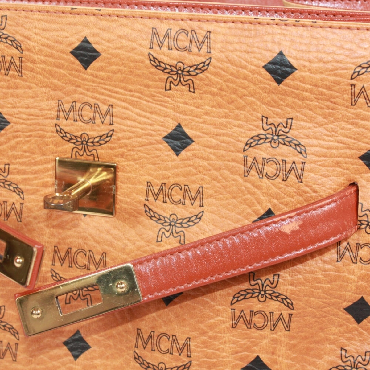 Mcm Brown Leather Handbag (Pre-Owned)