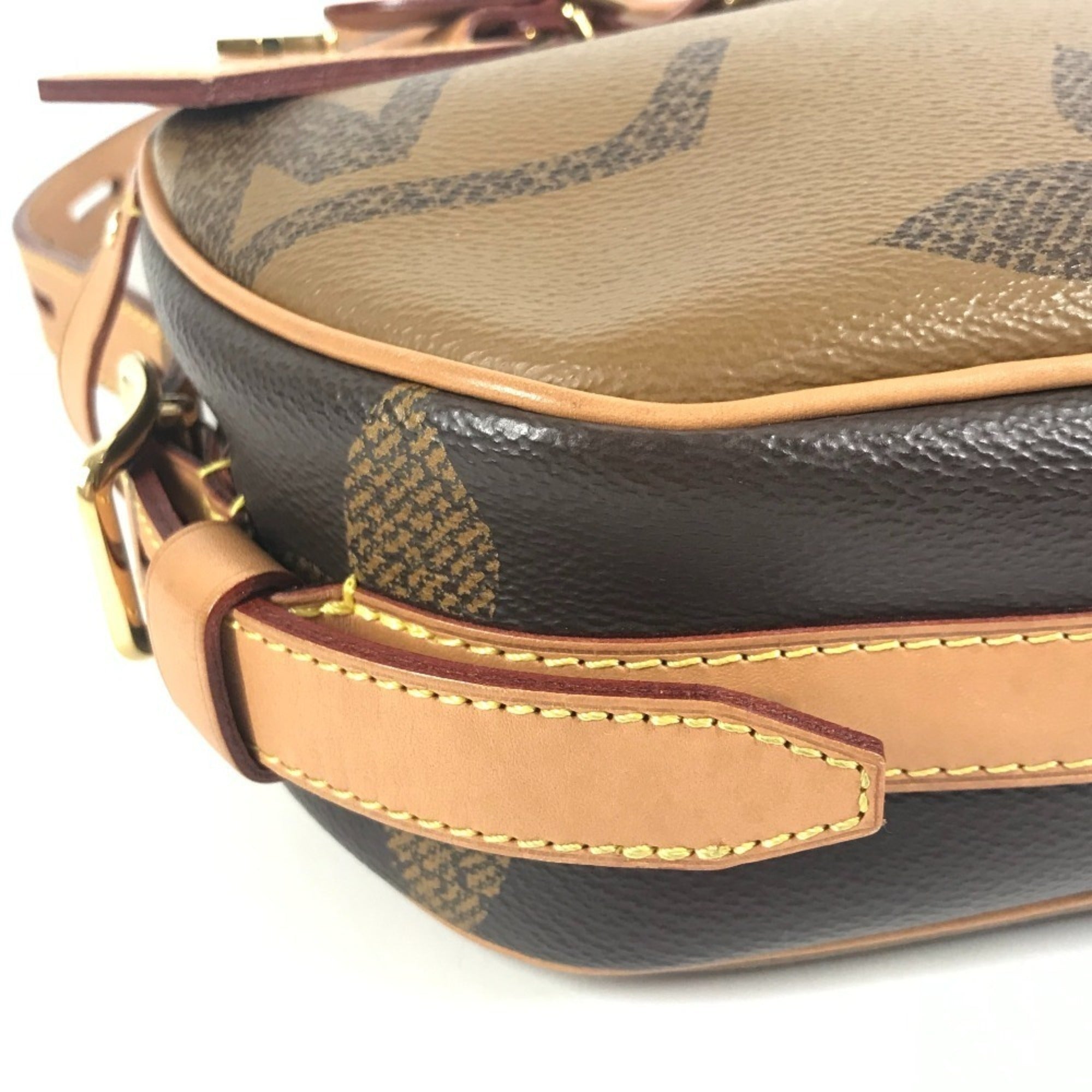 Louis Vuitton Brown Galle Monogram Pochette Shoulder Bag (Pre-Owned)