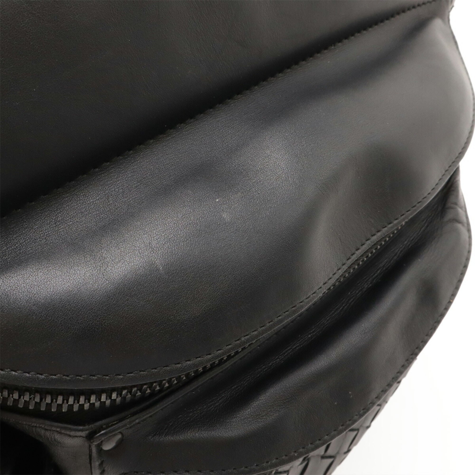 Bottega Veneta Black Leather Fanny Pack (Pre-Owned)