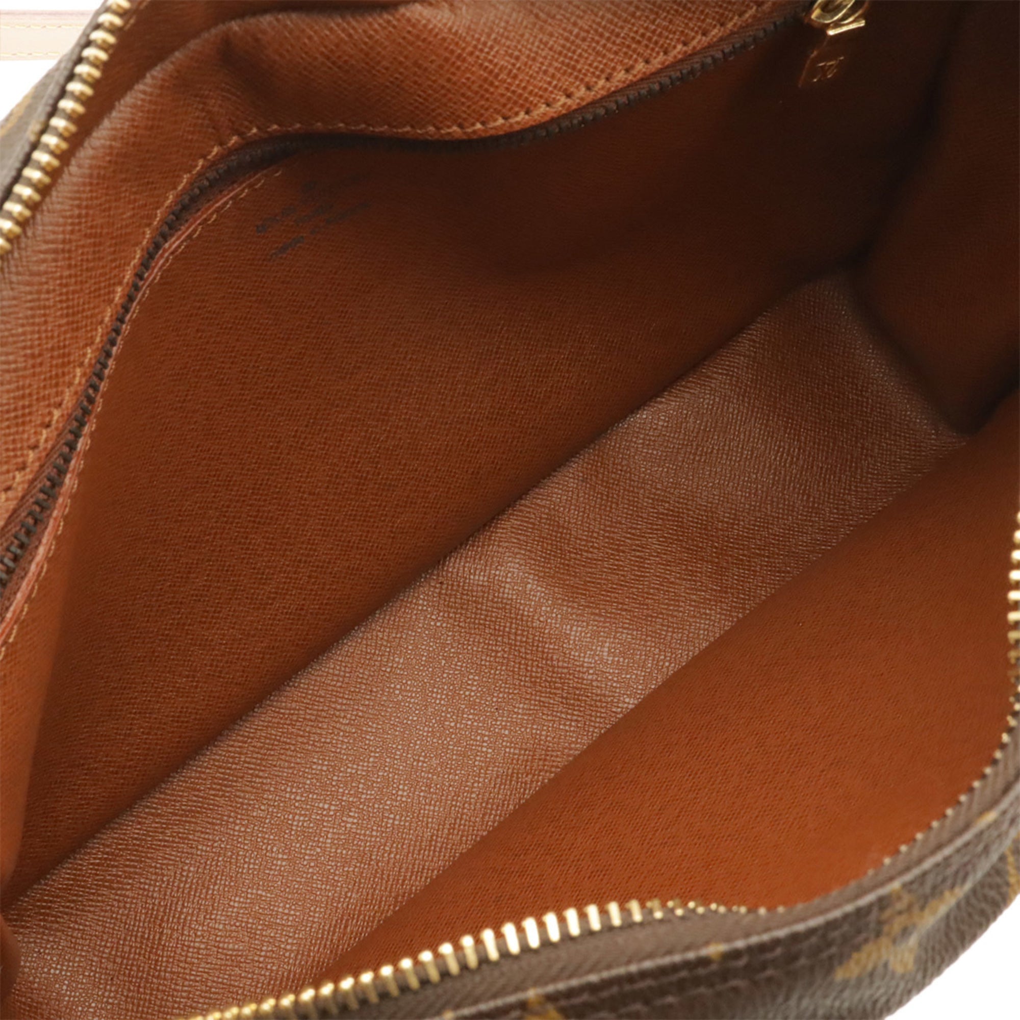 Louis Vuitton Brown Galle Monogram Monogram Shoulder Bag (Pre-Owned)