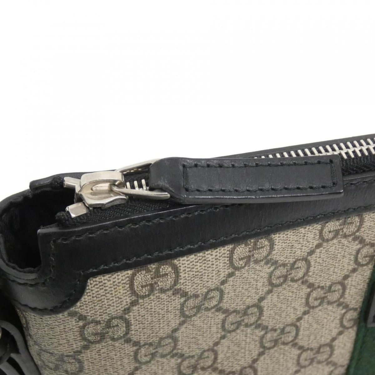 Gucci Beige Black Gg Supreme Canvas Shoulder Bag (Pre-Owned)