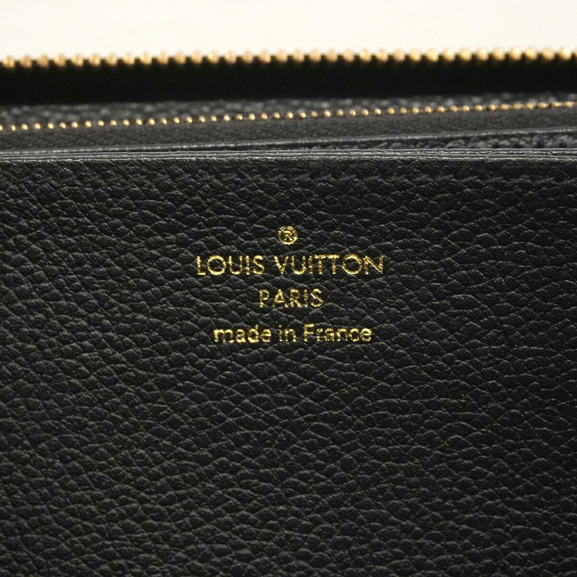 Louis Vuitton Noir Long Wallet (Bi-Fold) (Pre-Owned)