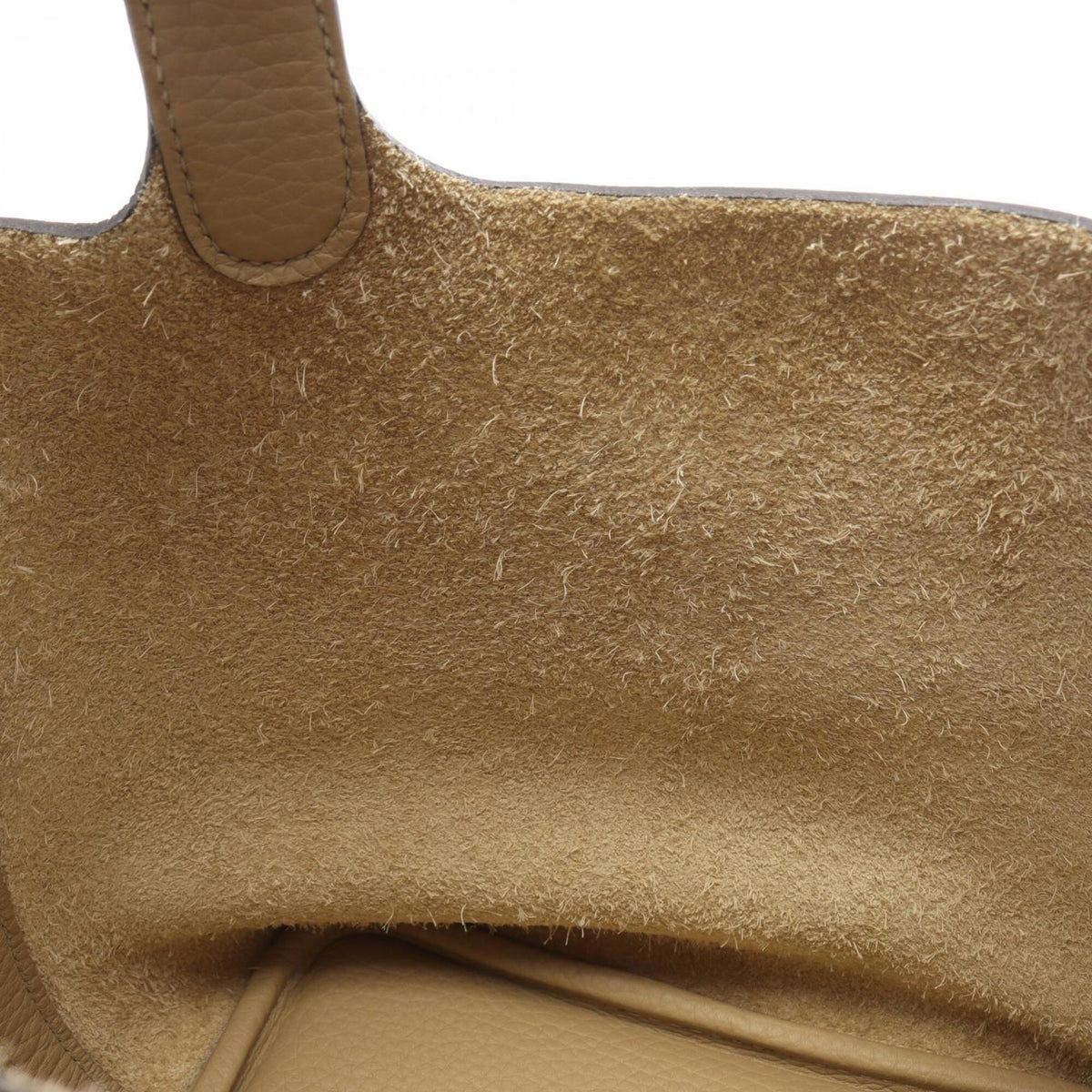 Hermes Beige Taurillon Clemence Leather Handbag (Pre-Owned)