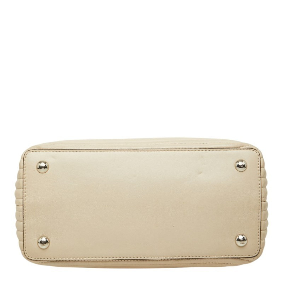 Fendi Ivory Leather Shoulder Bag (Pre-Owned)