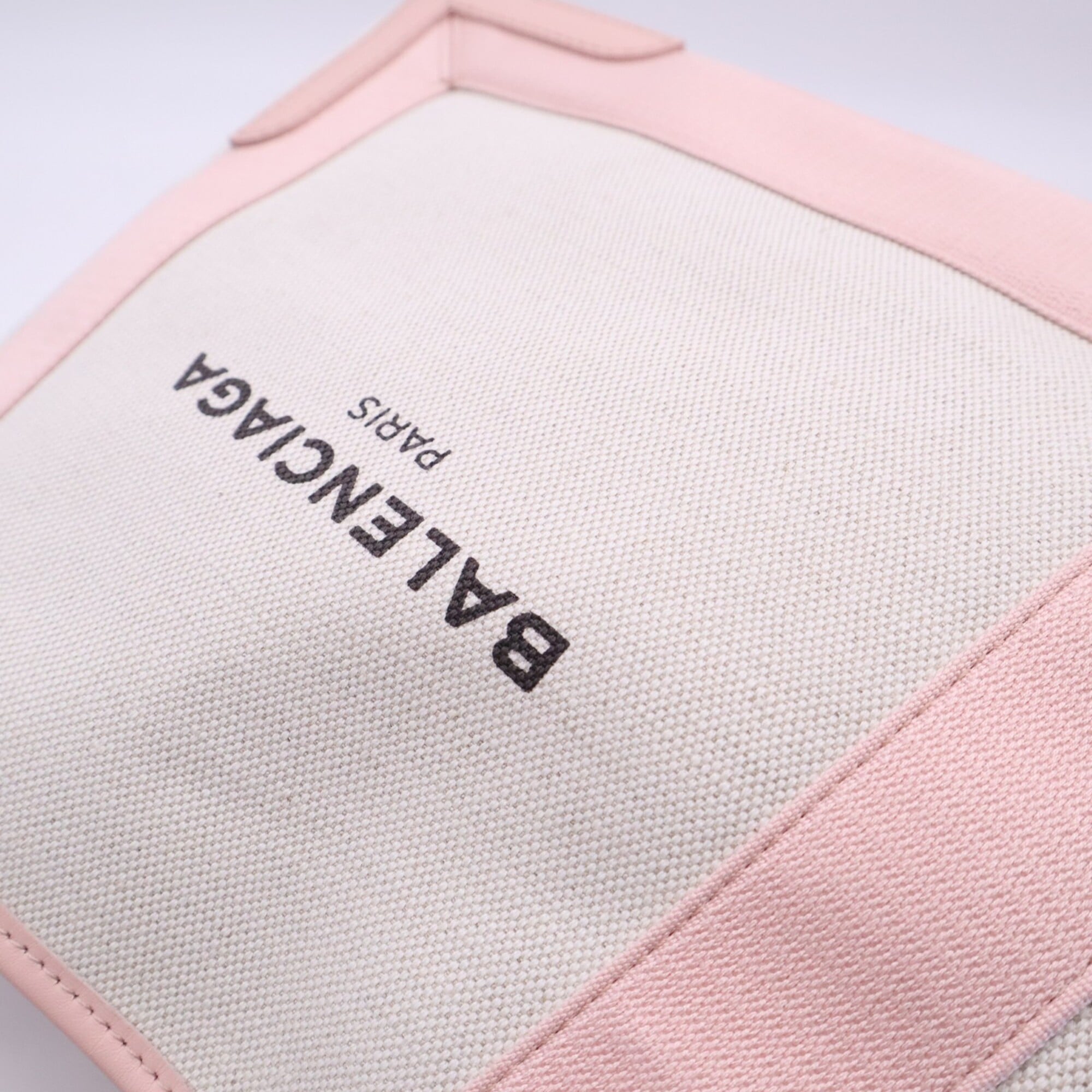Balenciaga Ivory Pink Canvas Handbag (Pre-Owned)