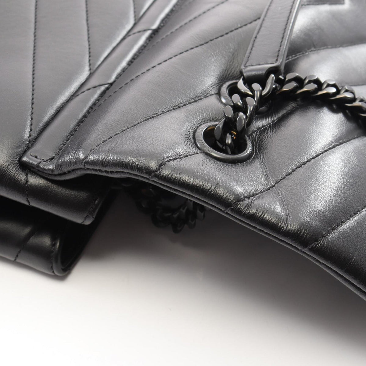 Yves Saint Laurent Black Leather Handbag Shoulder Bag (Pre-Owned)