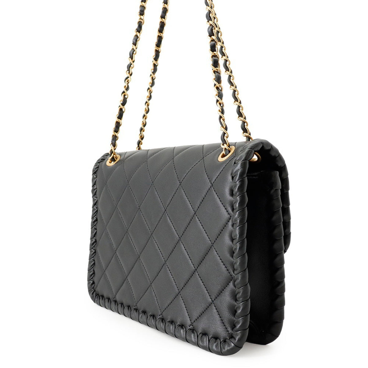 Chanel Matelasse Black Leather Handbag Shoulder Bag (Pre-Owned)