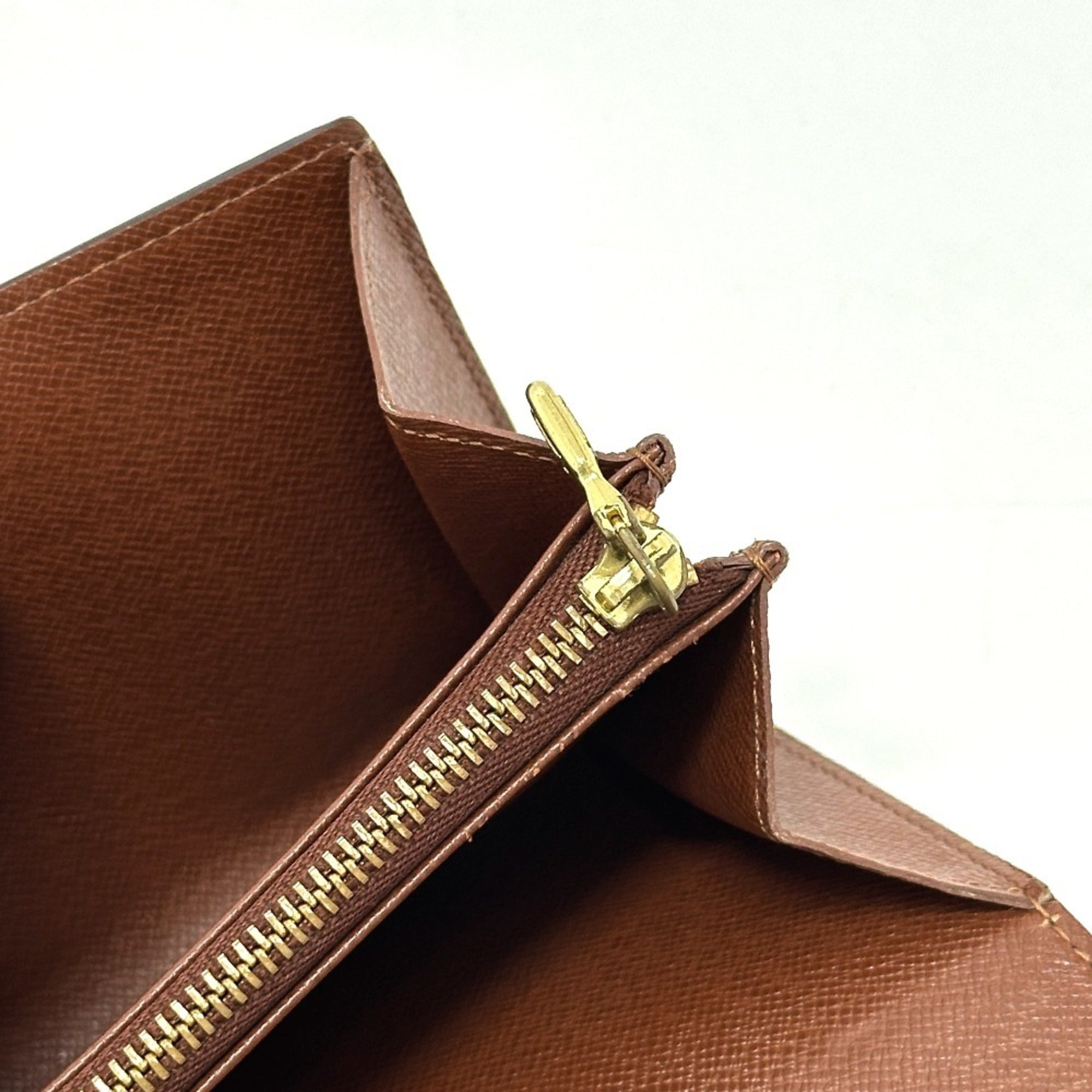 Louis Vuitton Brown Galle Monogram Monogram Long Wallet (Bi-Fold) (Pre-Owned)