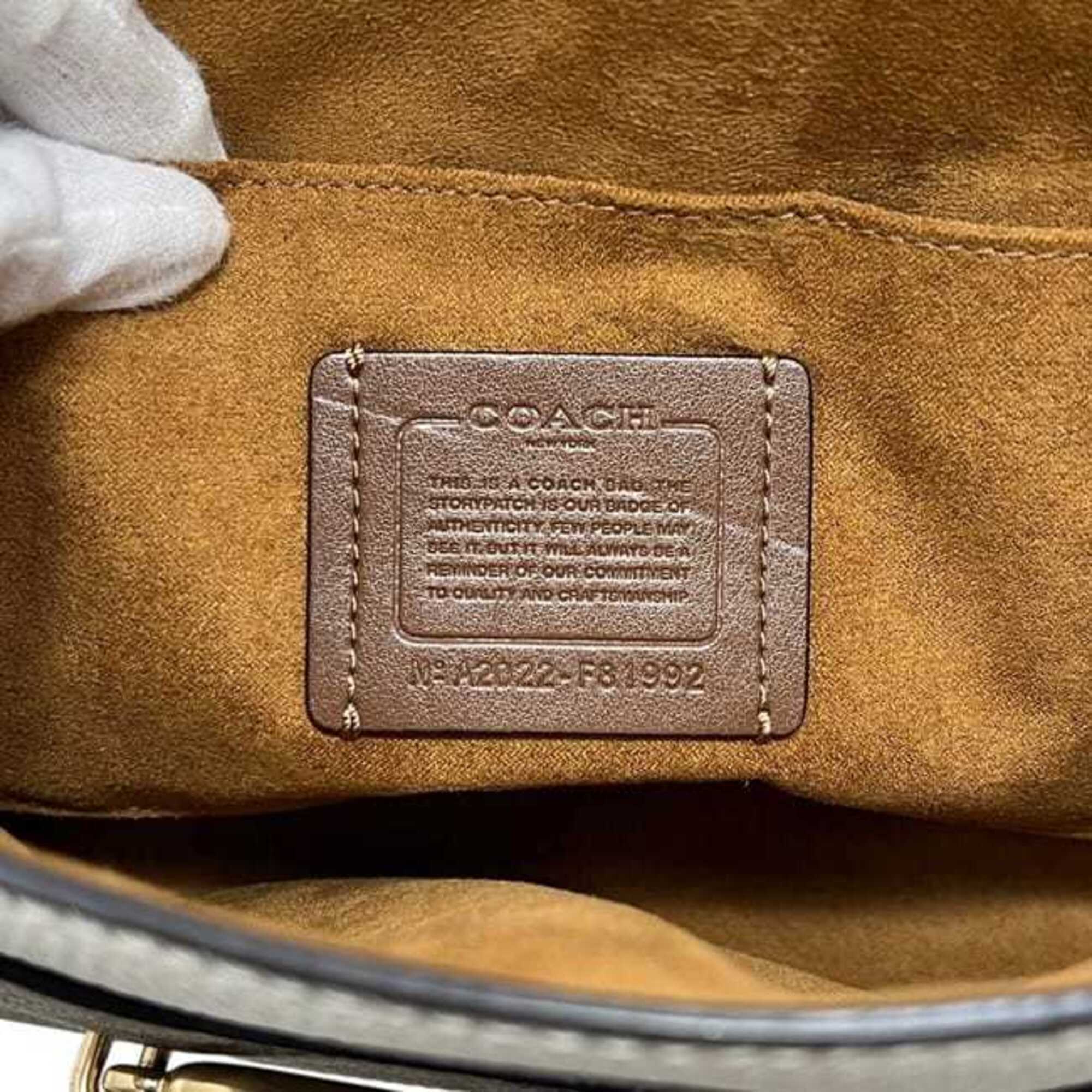 Coach White Leather Shoulder Bag (Pre-Owned)