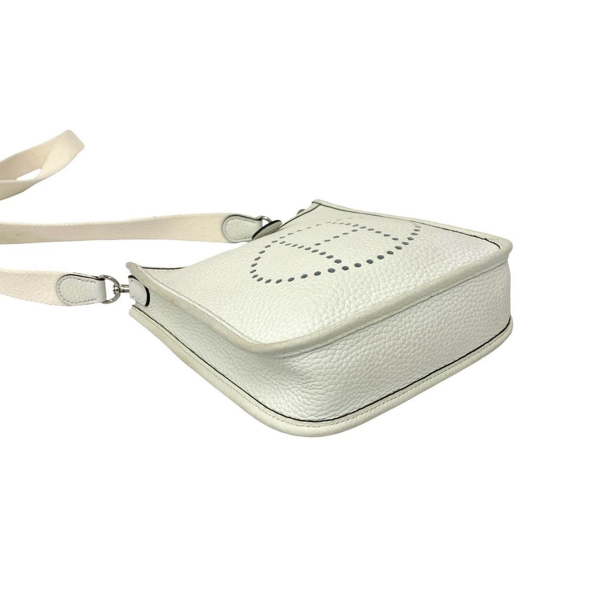 Hermes White Taurillon Clemence Leather Pochette Shoulder Bag (Pre-Owned)