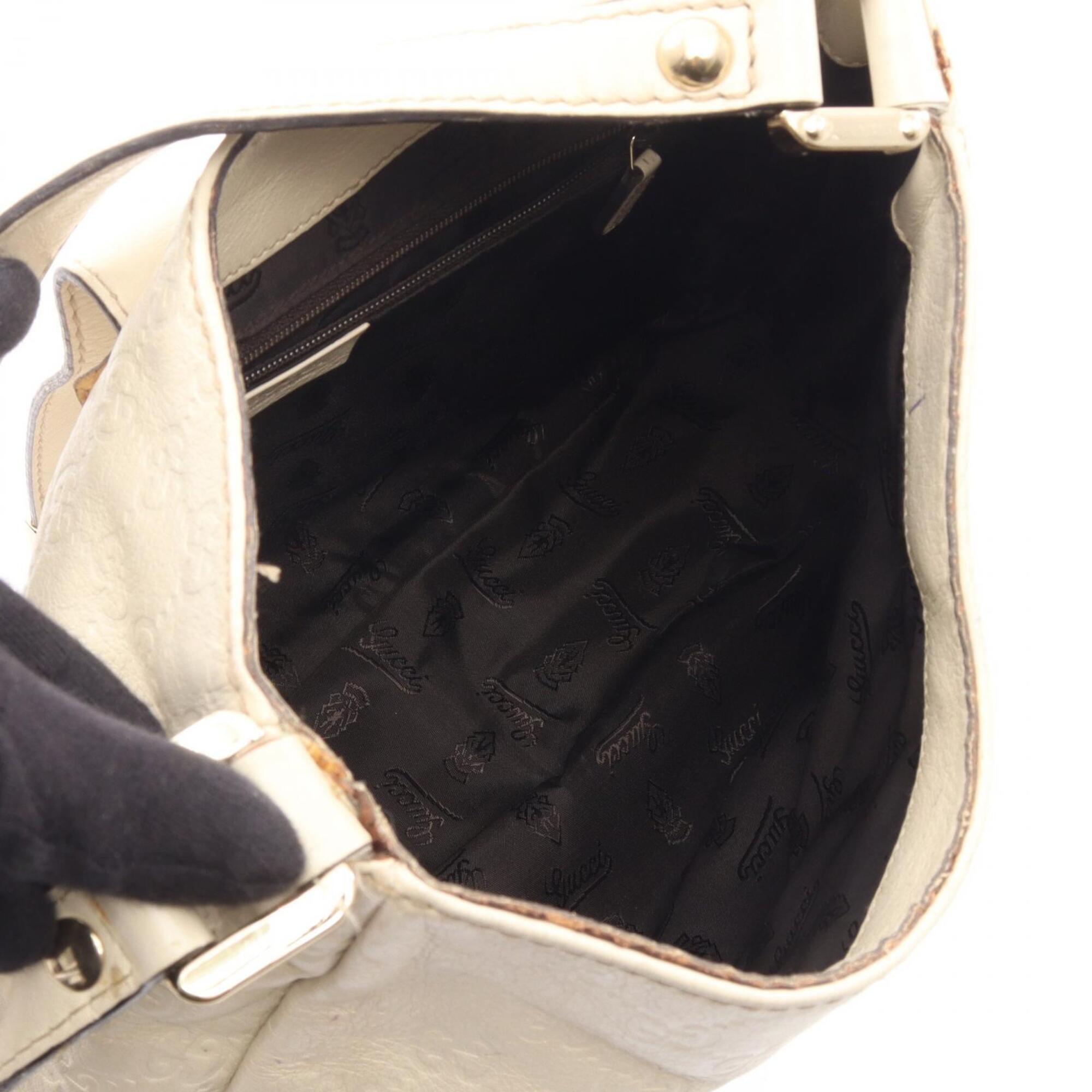 Gucci Ivory Leather Handbag Shoulder Bag (Pre-Owned)