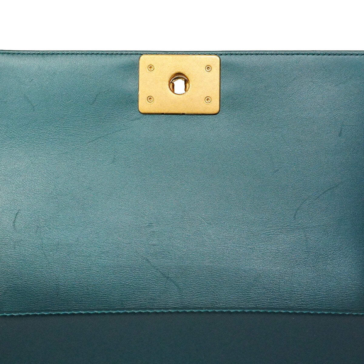 Chanel Blue Leather Shoulder Bag (Pre-Owned)