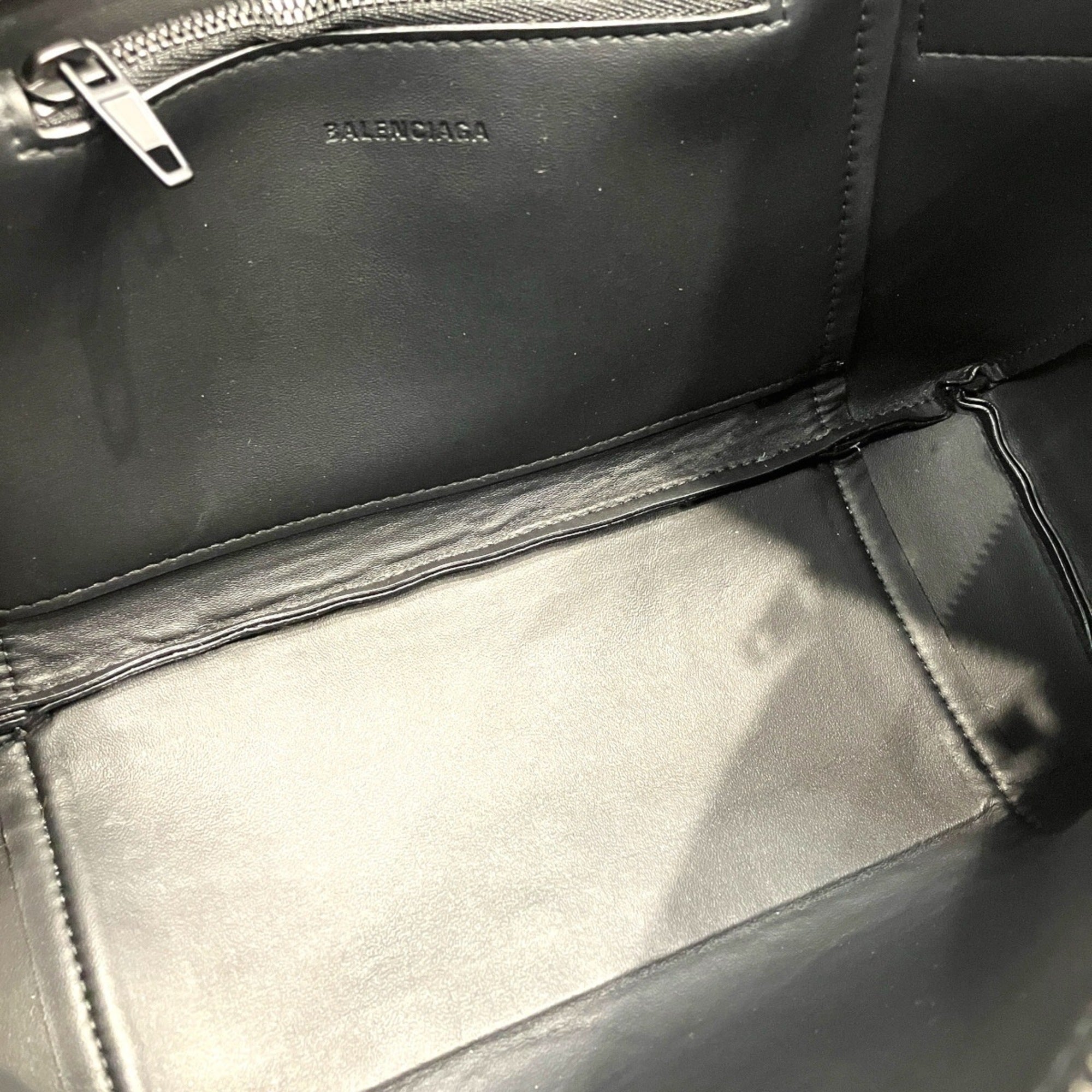 Balenciaga Leather Shoulder Bag (Pre-Owned)